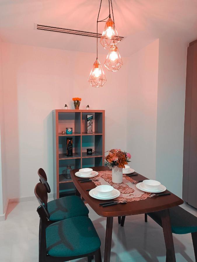 Apartment Eaton Suites By The Rt Group *