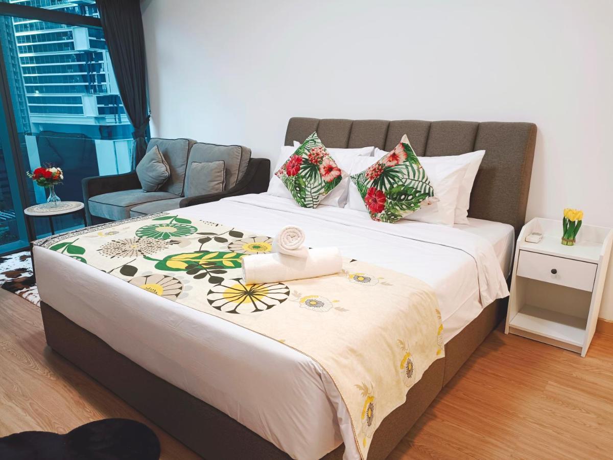 Eaton Suites By The Rt Group Appartement