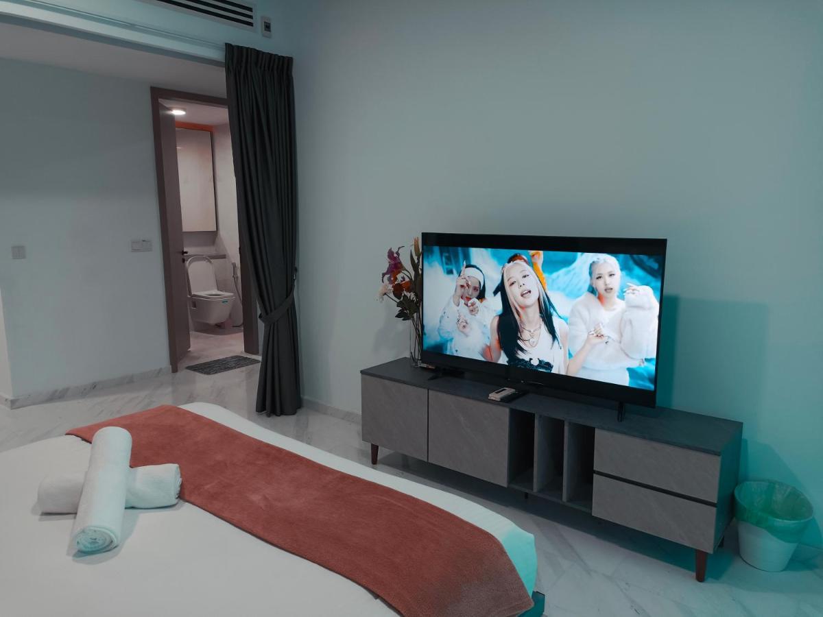 Eaton Suites By The Rt Group Pangsapuri