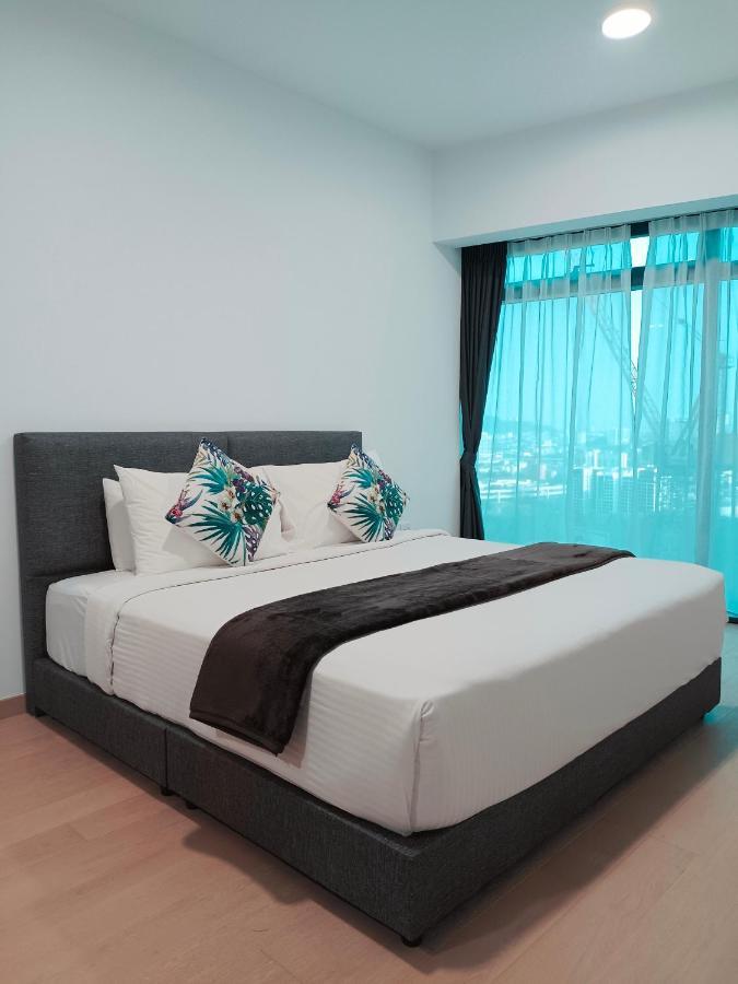 Eaton Suites By The Rt Group