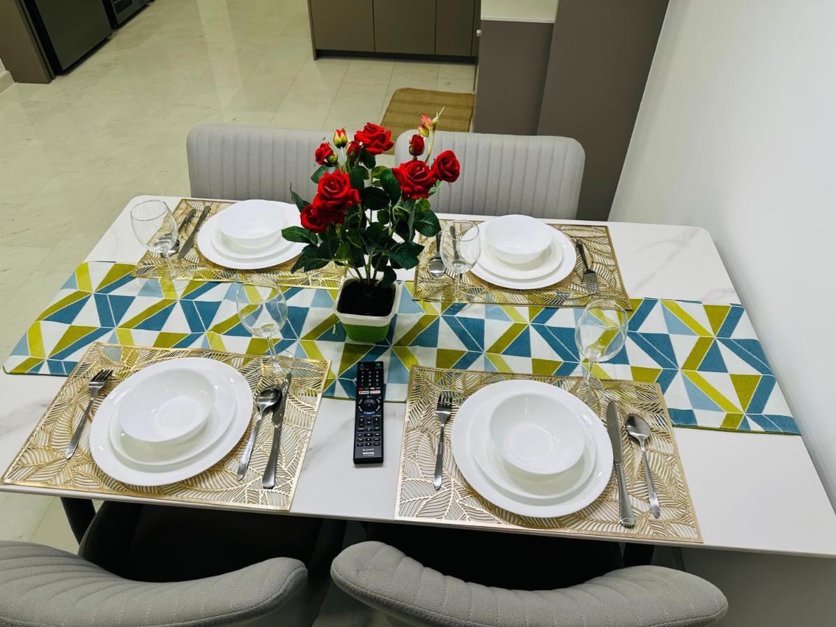 Pangsapuri Eaton Suites By The Rt Group