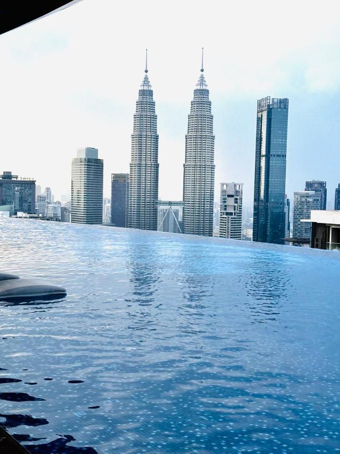 Eaton Suites By The Rt Group Pangsapuri *